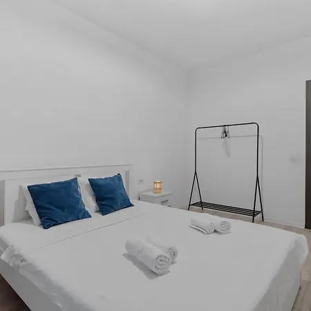 Relax New Uverturii *